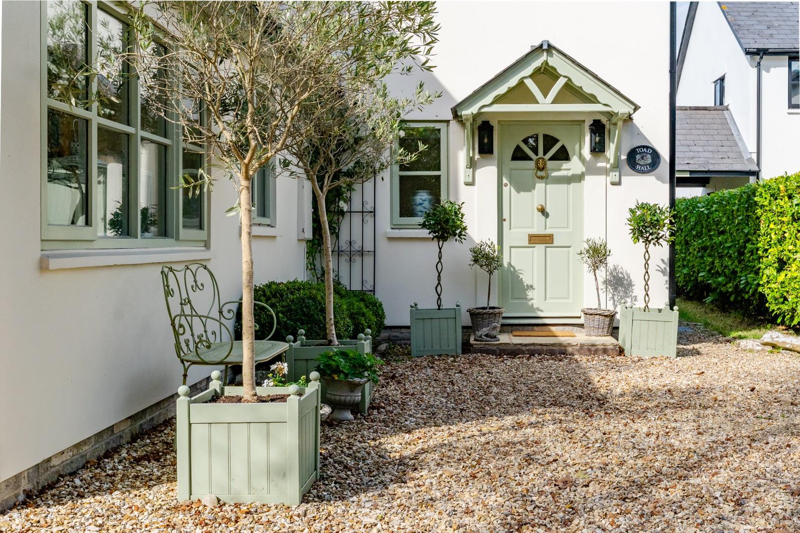 Toad Hall, Llandow, Cowbridge, Vale of Glamorgan, CF71 7NU